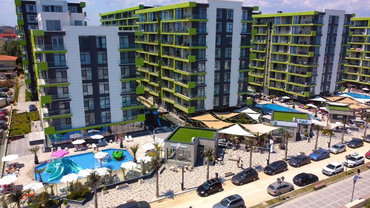 Dava Aparthotel Pool & Spa Mamaia Nord Нэводари Экстерьер фото